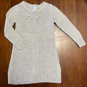 Girls Old Navy Grey Sweater Dress with Heart Detail - Size 5T